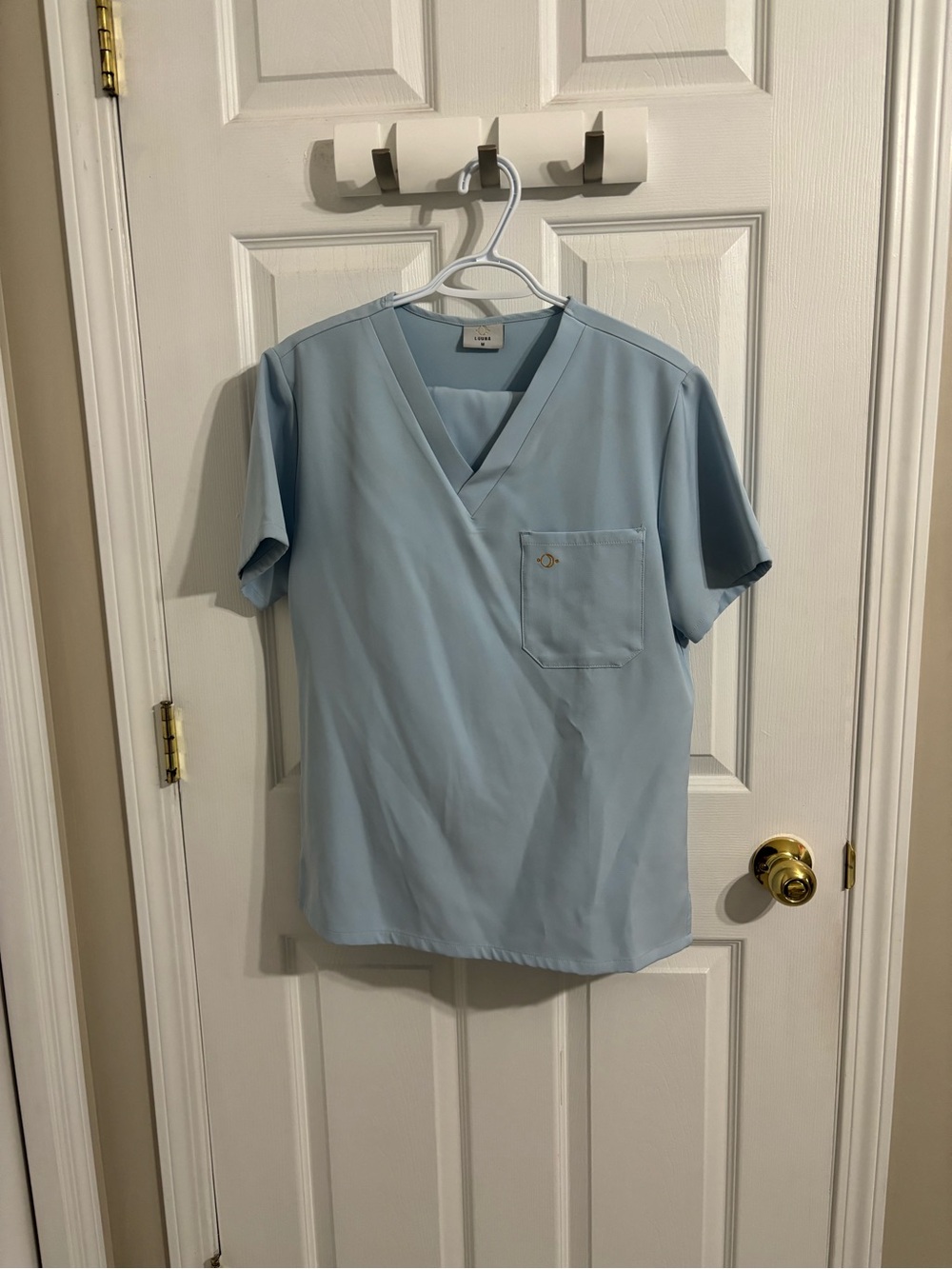 Luuna Scrubs Powder Blue Women’s scrub set